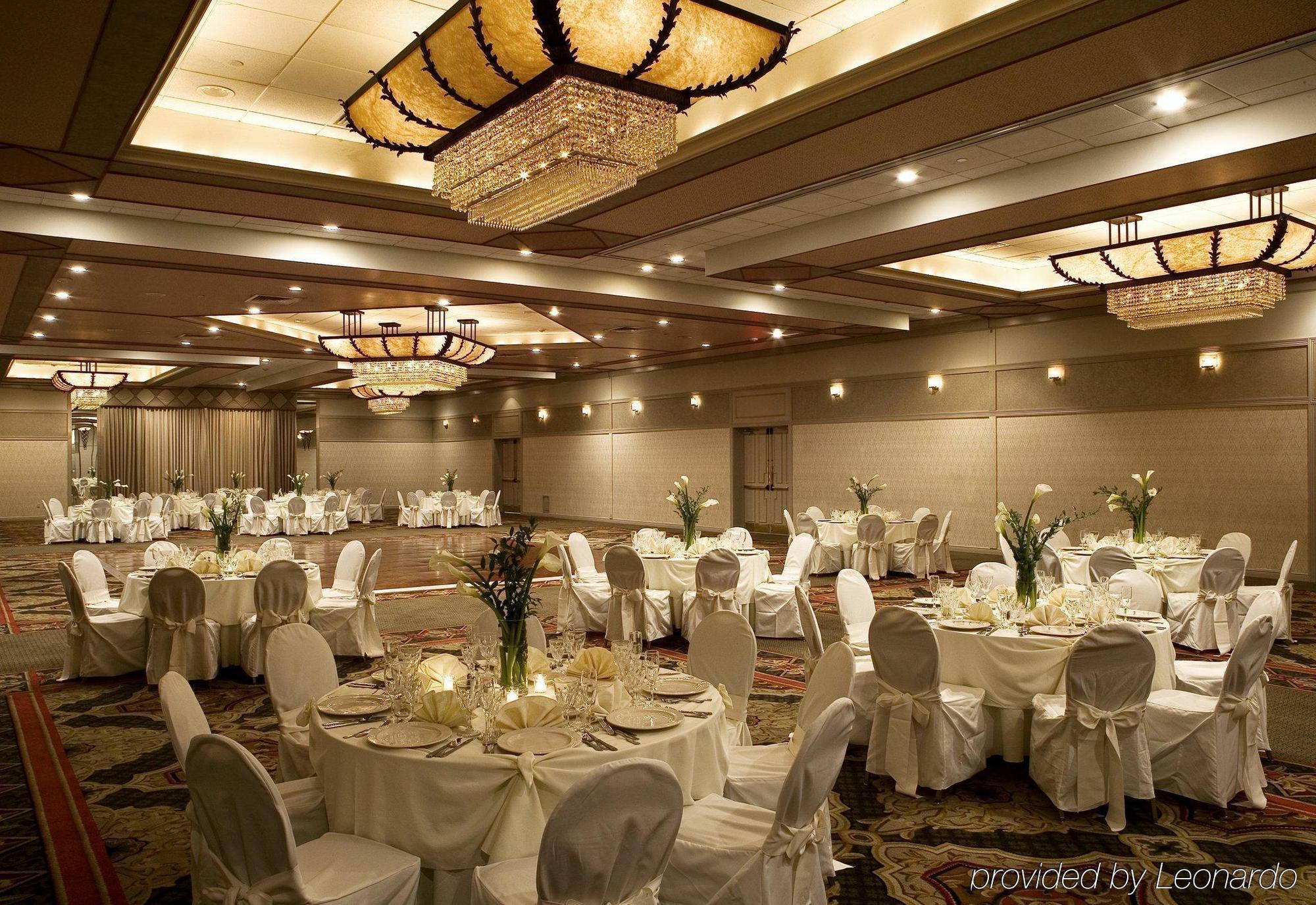 Radisson Hotel Hauppauge-Long Island Restaurant photo